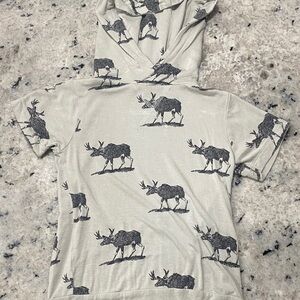 Kate Quinn 3t Hooded Moose Print